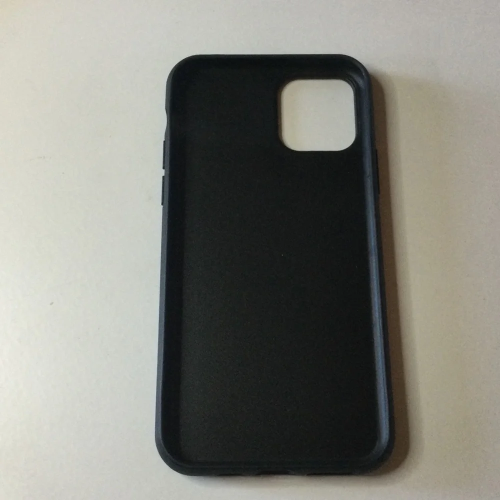 KARL LAGERFELD IPHONE 11 PRO SNAP ON CASE RED NWOT